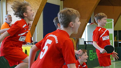 Emotionen pur beim Tischtennis-Rundlauf-Team Cup